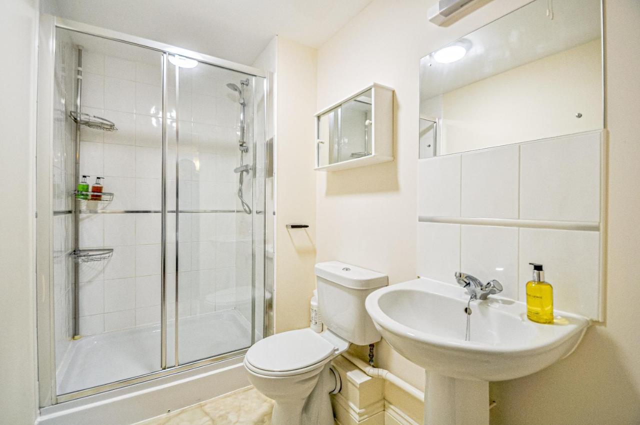 Kings Quarter - Four Bed Apartment - #0202 Мейдънхед Екстериор снимка