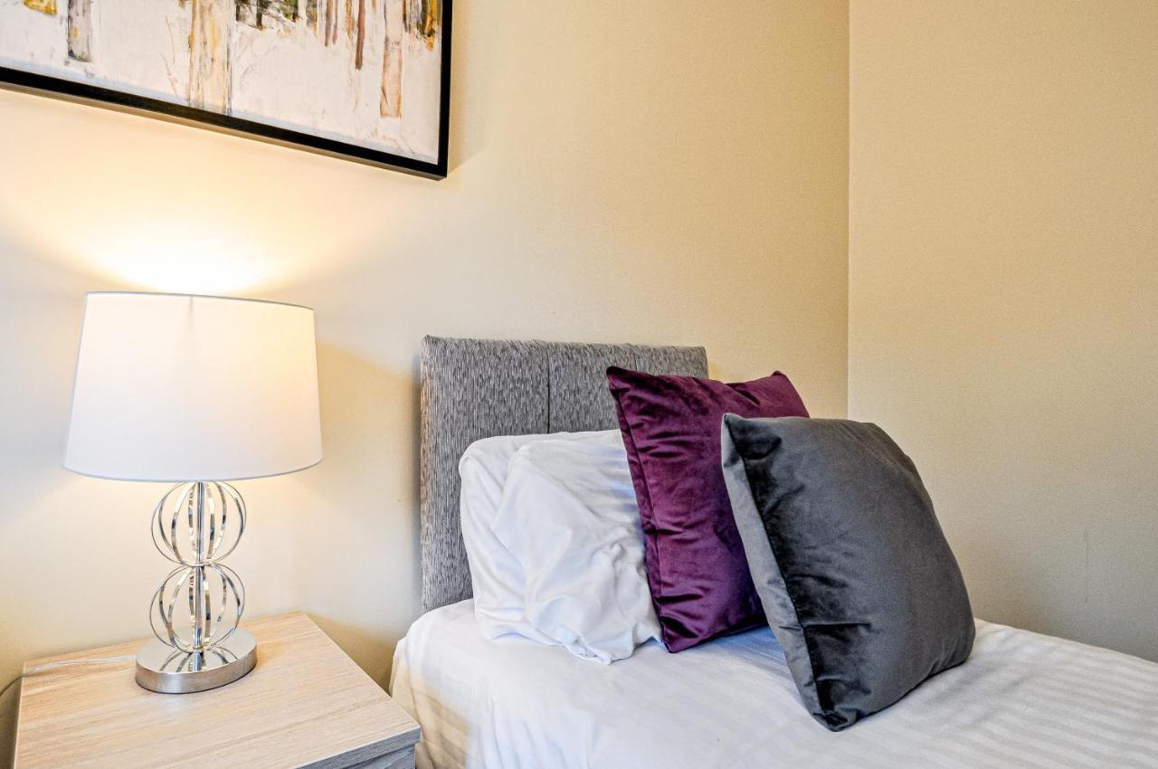 Kings Quarter - Four Bed Apartment - #0202 Мейдънхед Екстериор снимка